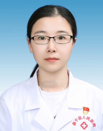 李英